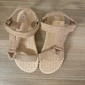Natural Woven Platform Sandals – Size 38 (US Women’s ~7.5-8)